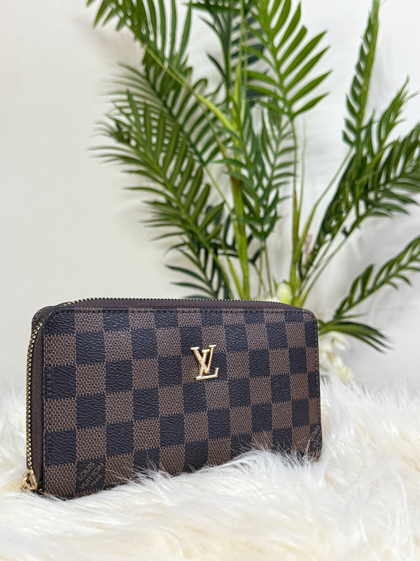 LOUIS VUITTON جزادين