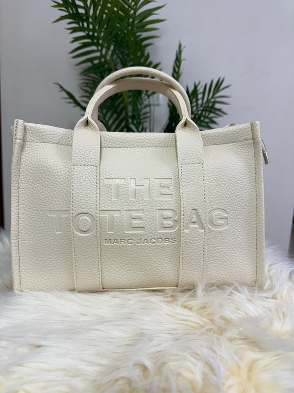 حقيبة TOTE BAG